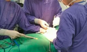 Biến chứng sau chi gần 30 triệu đồng cắt bao quy đầu